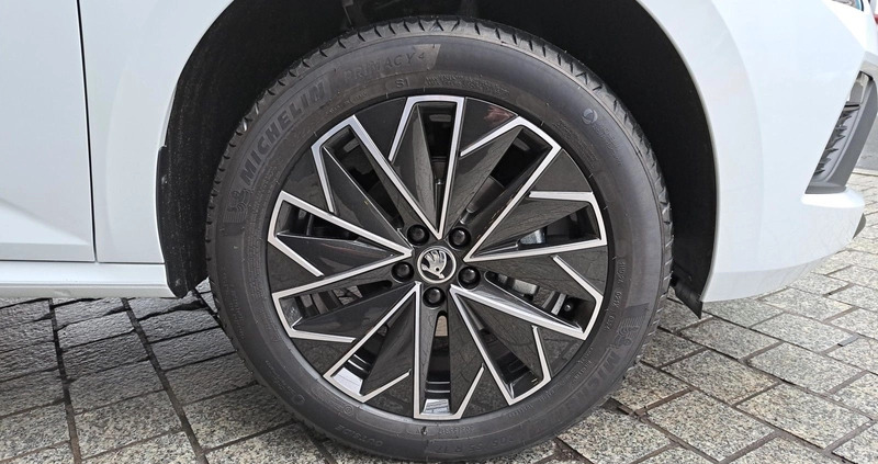 Skoda Kamiq cena 112000 przebieg: 1, rok produkcji 2024 z Ryki małe 631